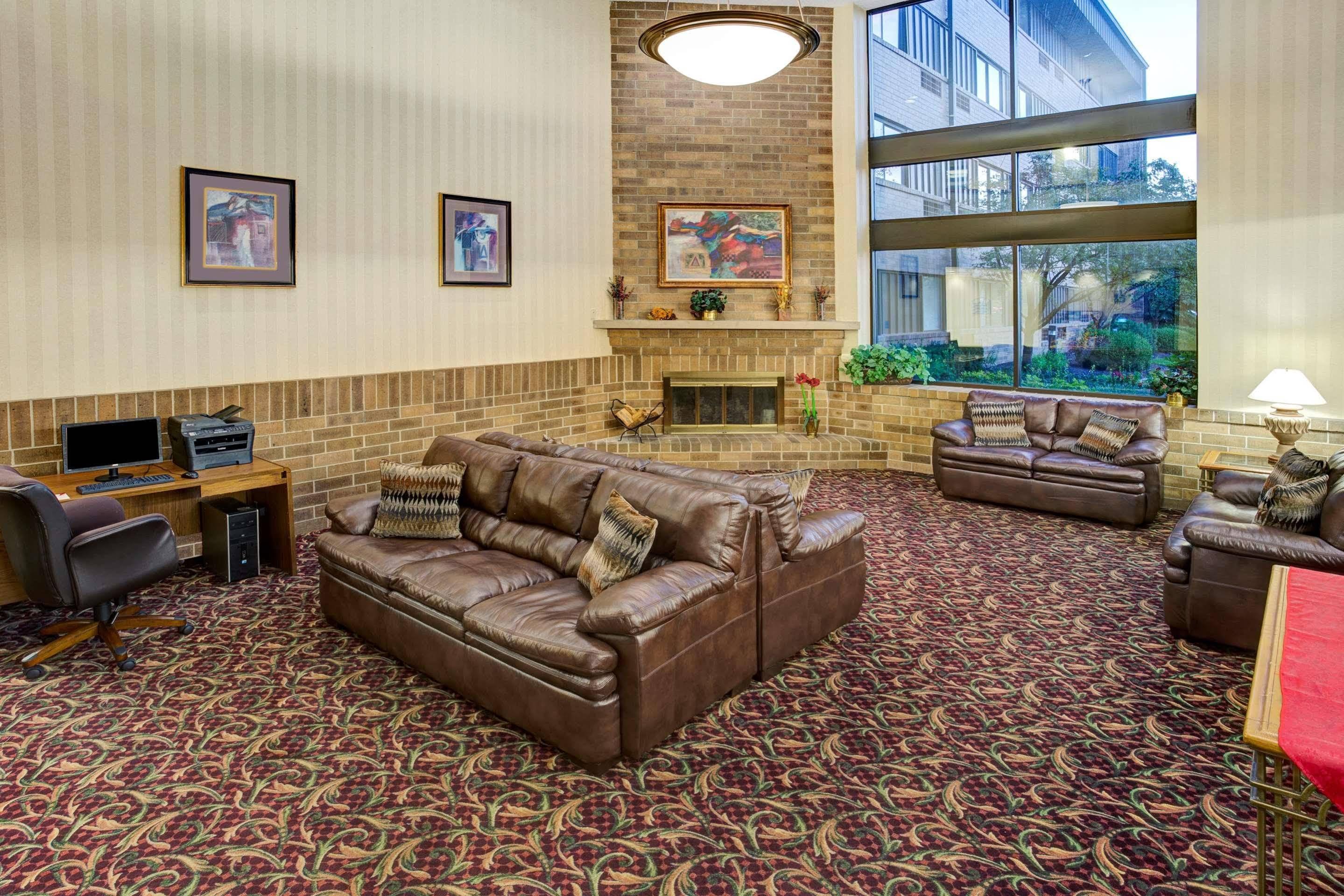 Holiday Inn Indianapolis - Airport Area N By Ihg المظهر الخارجي الصورة