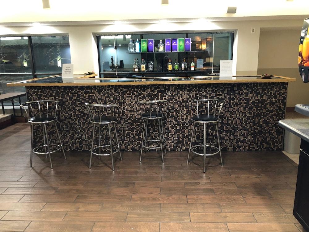 Holiday Inn Indianapolis - Airport Area N By Ihg المظهر الخارجي الصورة
